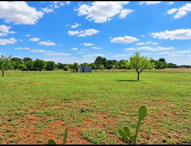 LAND FOR SALE IN GROENVLEI